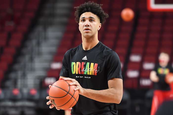 Trayce Jackson-Davis wears a "Dream" shirt in warmup to honor Martin Luther King Jr. Day.